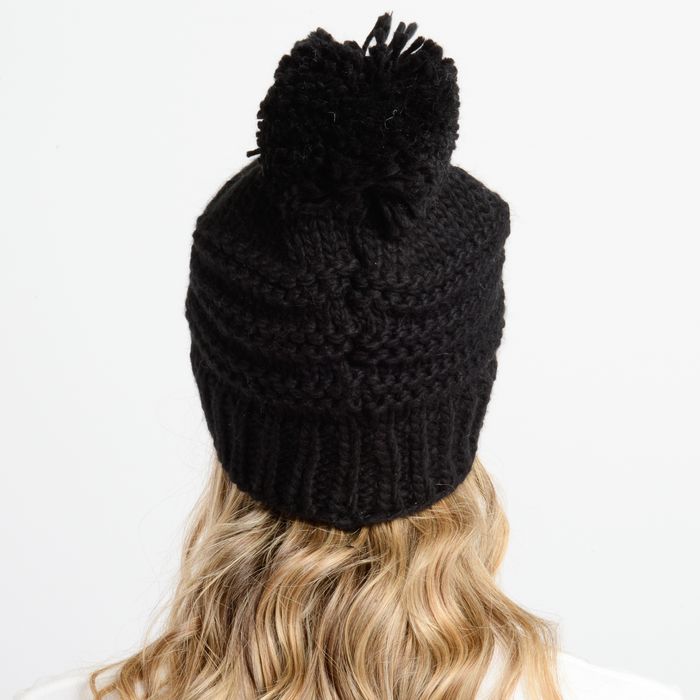 BEANIES HILLARIE  NEGRO