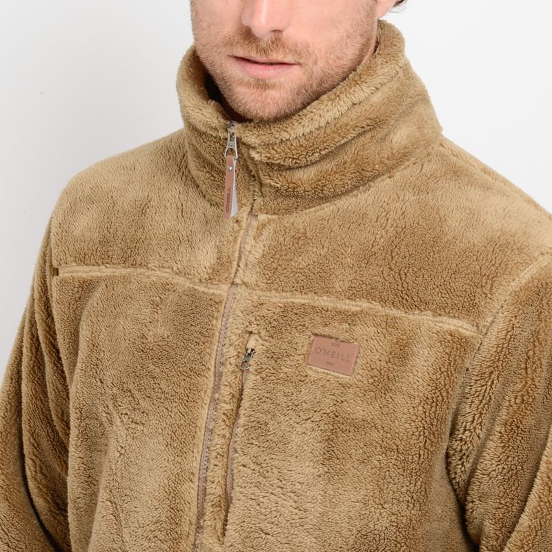 label-4