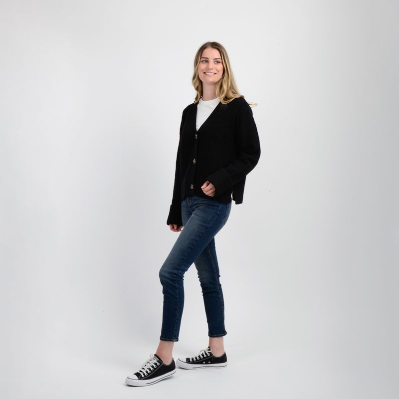 label-3