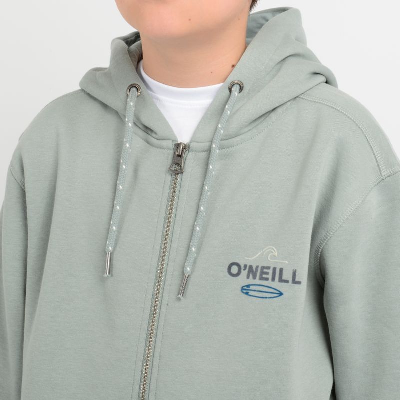label-4