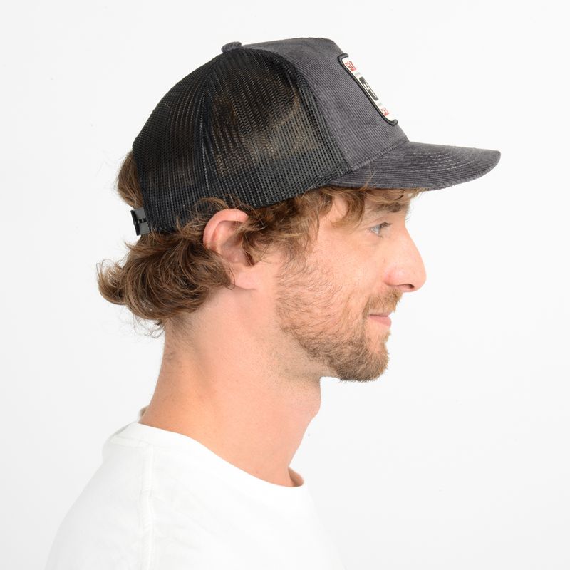 label-3