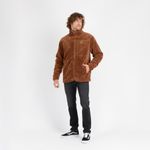 p-1240116800050-4-jpg