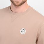 label-4