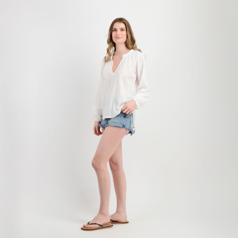 label-3