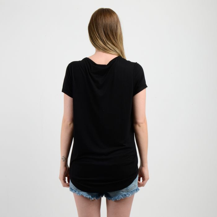 POLERA MANGA CORTA ESSENTIAL NEGRO