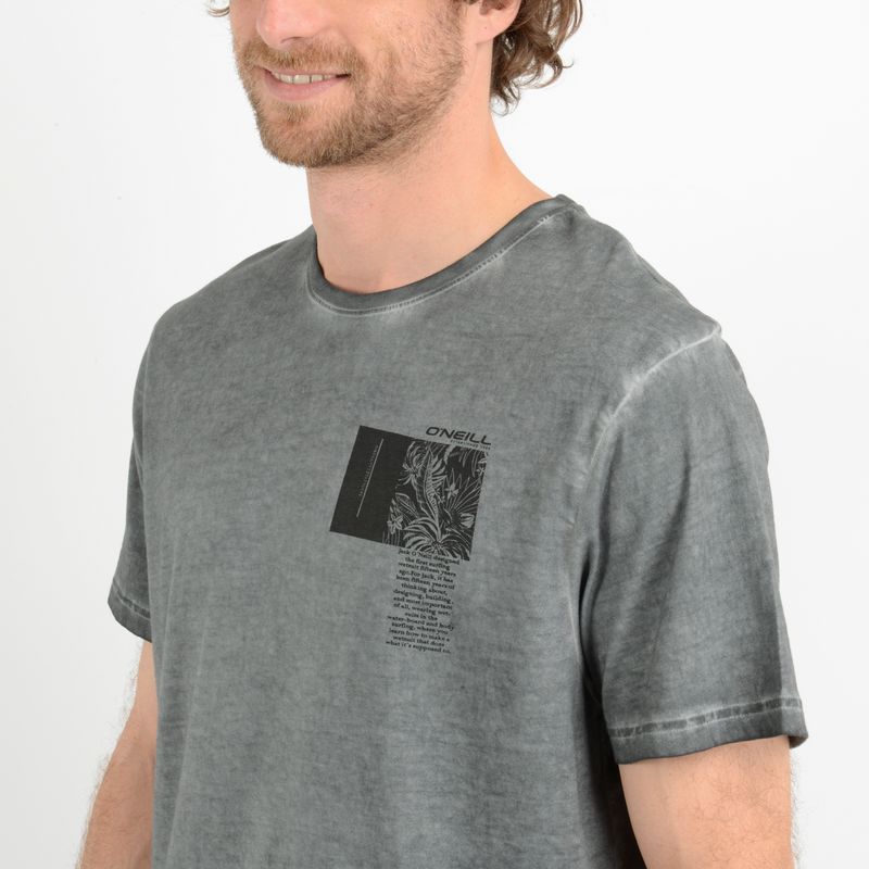 label-4