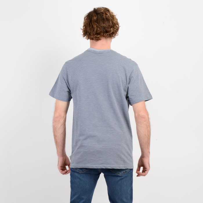 POLERA MANGA CORTA PINNACLE AZUL CLARO