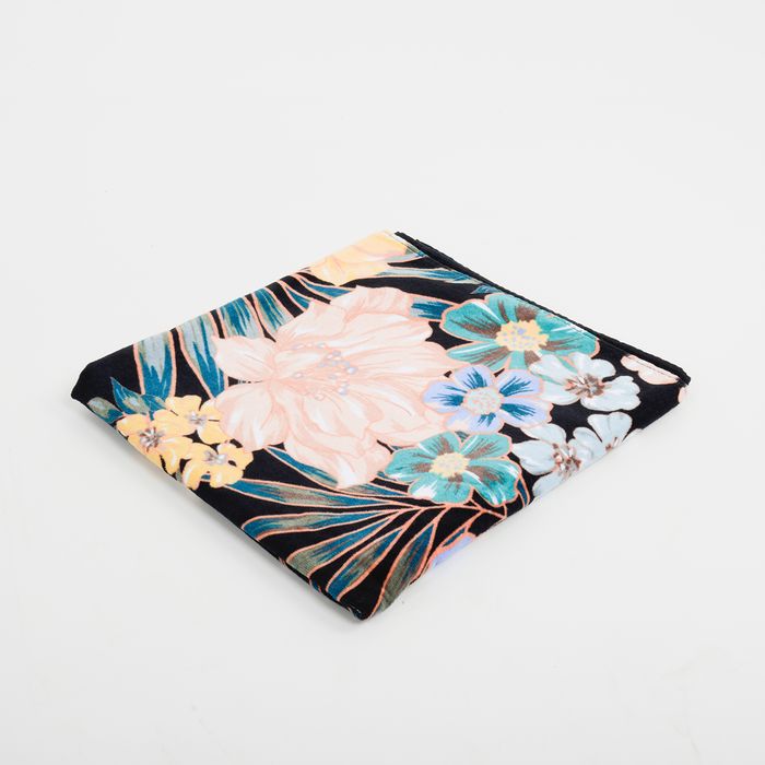 TOALLA MACAW BEACH  NEGRO