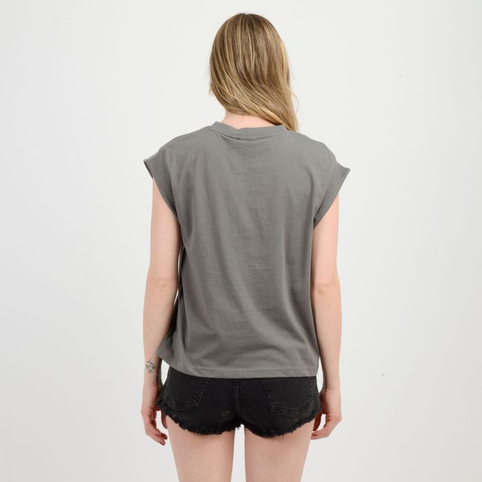 POLERA MANGA CORTA BOTANIC  GRIS OSCURO