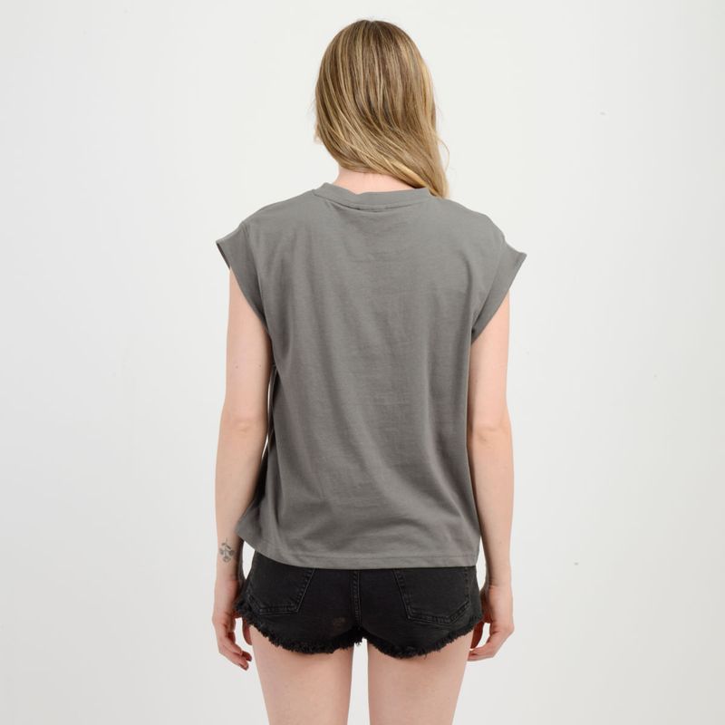 p-2250206500974-4-jpg