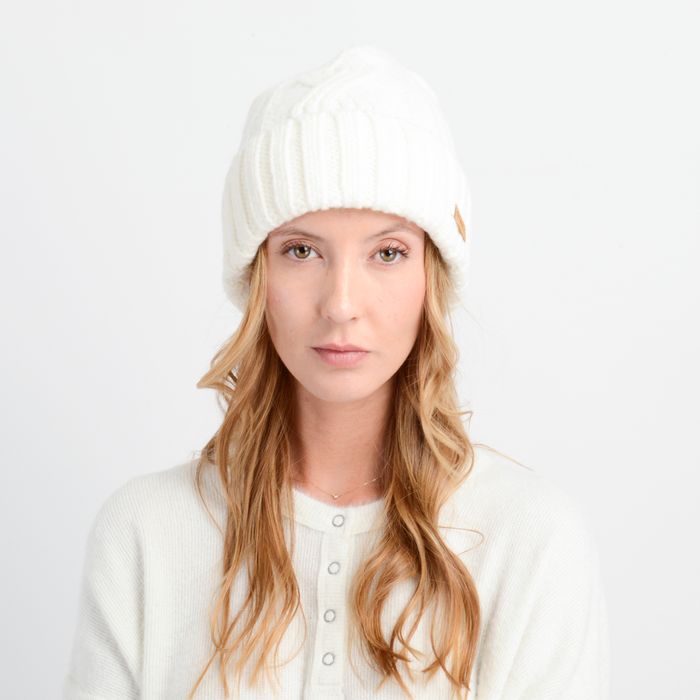 BEANIE NORA III BEIGE CLARO