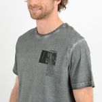 label-4